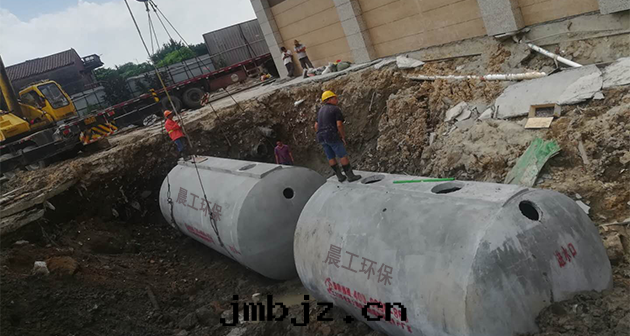 晨工商砼化(huà)糞池