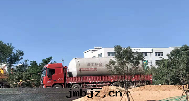 晨工鋼(gāng)混化(huà)糞池