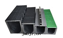 HDPE線(xiàn)性(xìng)成(chéng)品排水(shuǐ)沟(gōu)