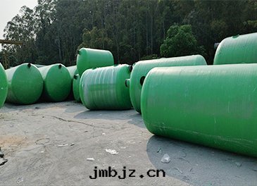加強(qiáng)型玻璃鋼(gāng)化(huà)糞池
