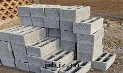 水(shuǐ)泥空(kōng)心砌块(kuài)