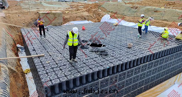 雨(yǔ)水(shuǐ)收(shōu)集系(xì)統在(zài)農業灌溉中(zhōng)的(de)應(yìng)用(yòng)场(chǎng)景有(yǒu)哪些(xiē)？